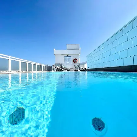 Estudio Pp Con Wifi,piscina En Azotea, Sin Balcon